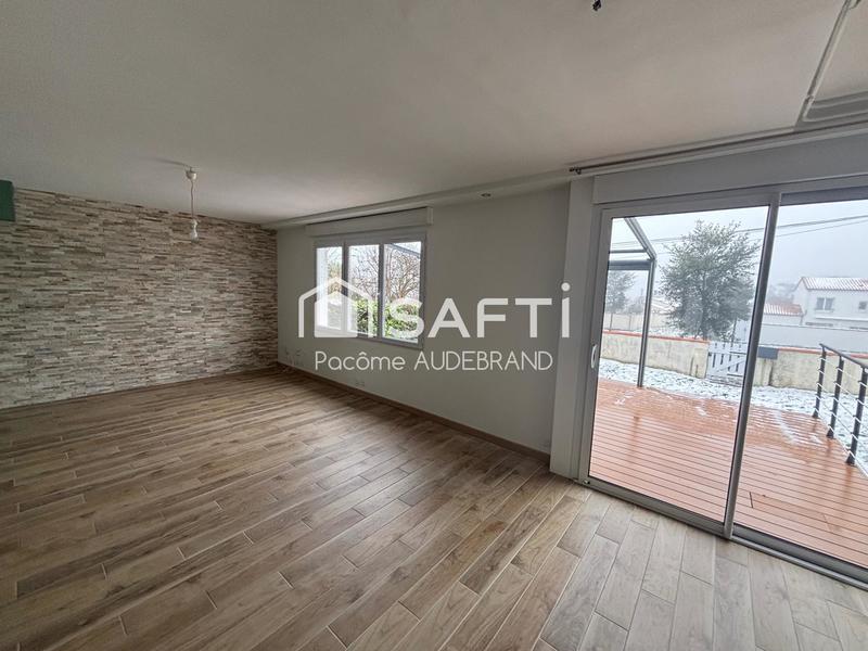 Maison - 99 m² - 5 pièces
