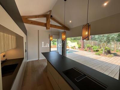 Villa - 174 m² - 7 pièces