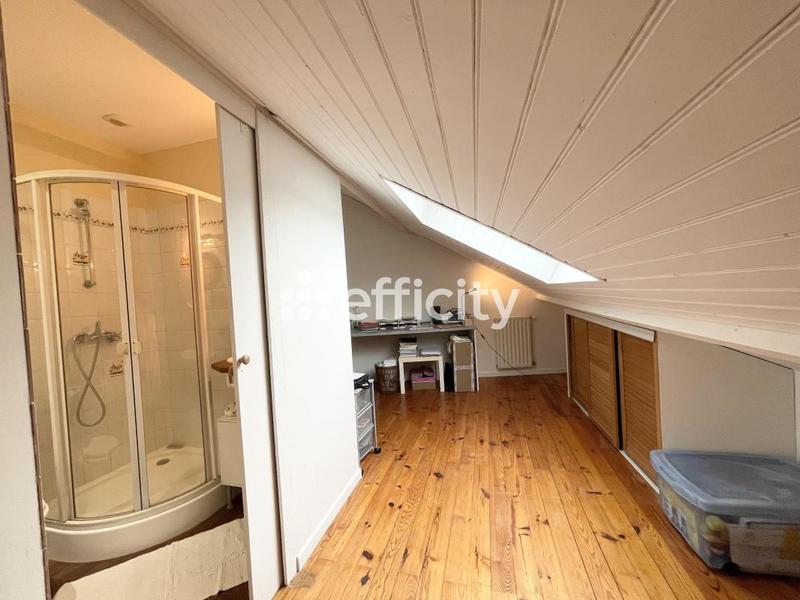 Maison - 144 m² - 6 pièces