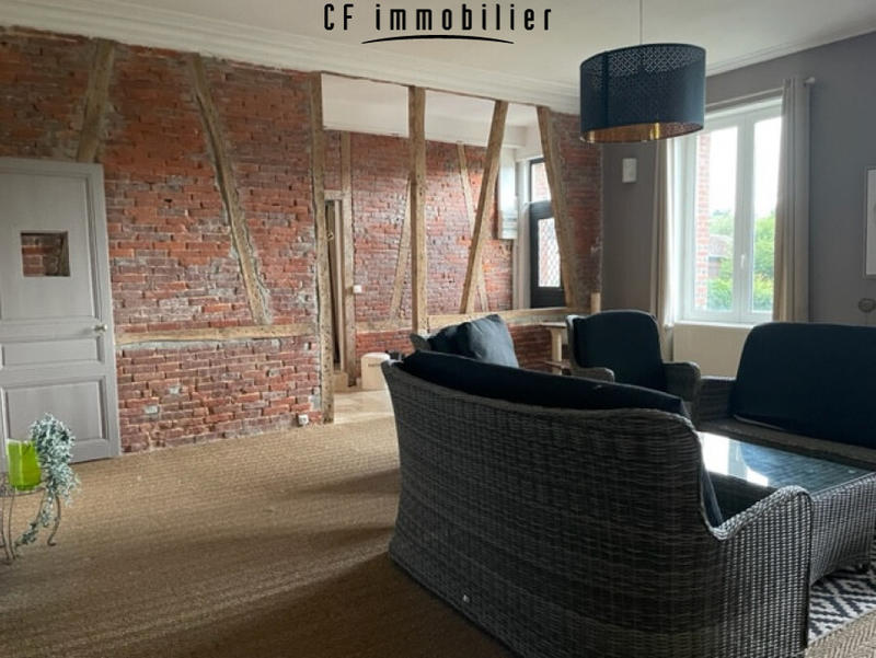 Maison - 210 m² - 7 pièces