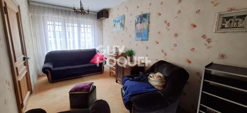 Maison - 159 m² - 9 pièces