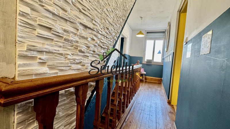 Maison ancienne - 195 m² - 10 pièces