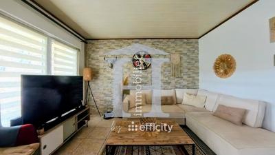 Maison - 85 m² - 4 pièces