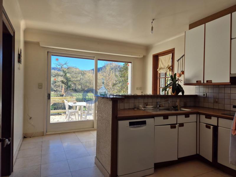 Villa - 240 m² - 7 pièces