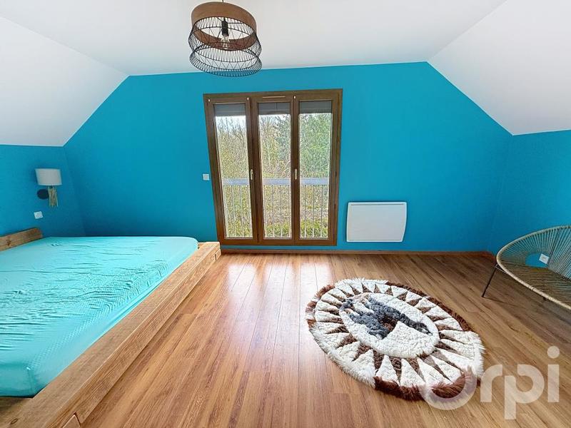 Maison - 137 m² - 5 pièces