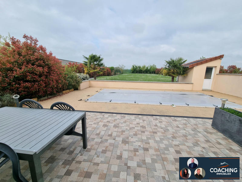 Maison - 137 m² - 6 pièces