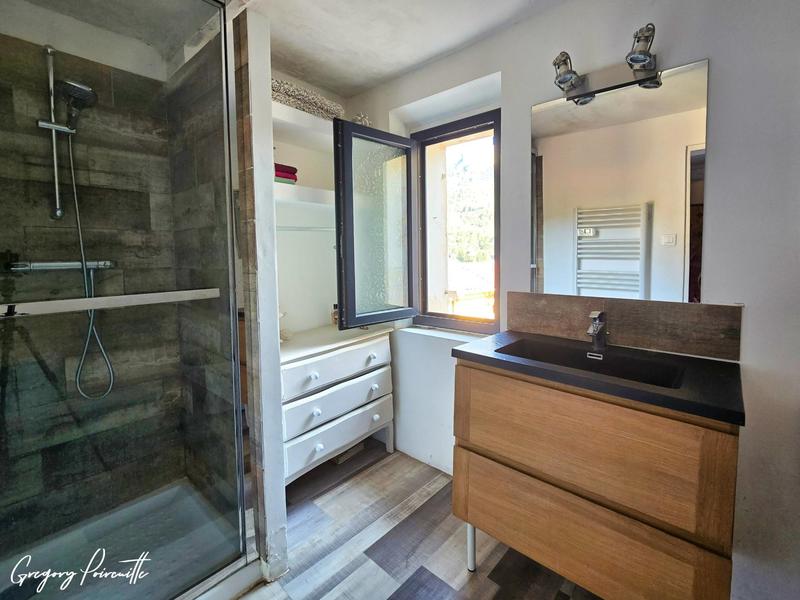 Maison - 85 m² - 5 pièces