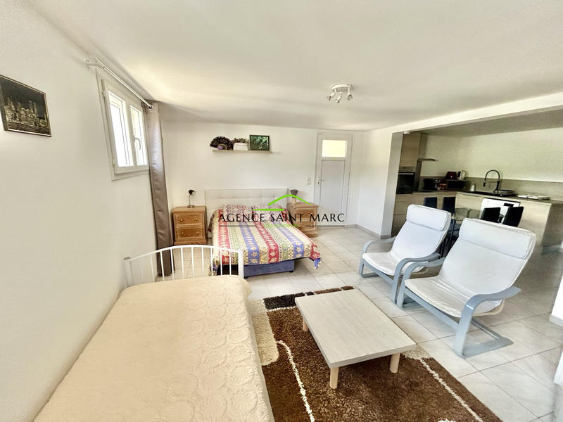 Maison - 180 m² - 5 pièces