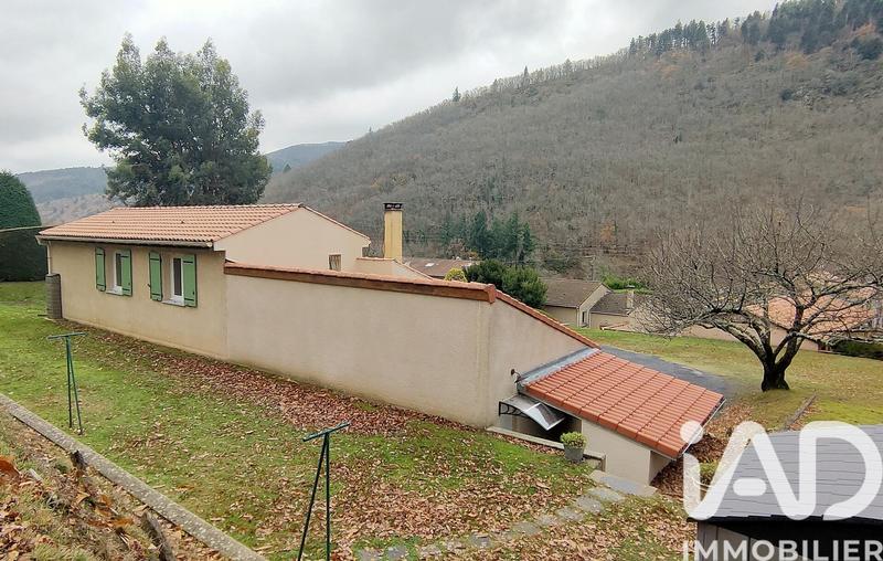 Maison - 106 m² - 5 pièces