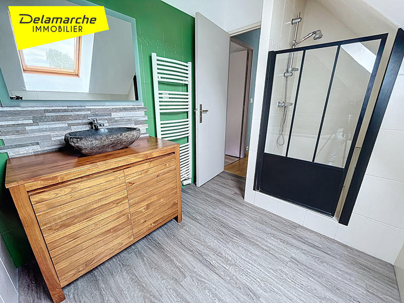 Maison - 189 m² - 8 pièces