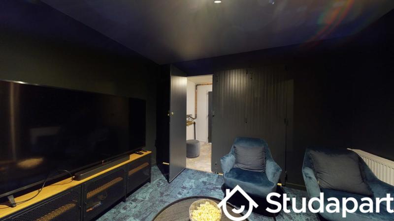 Chambre - 11 m² - 1 pièce