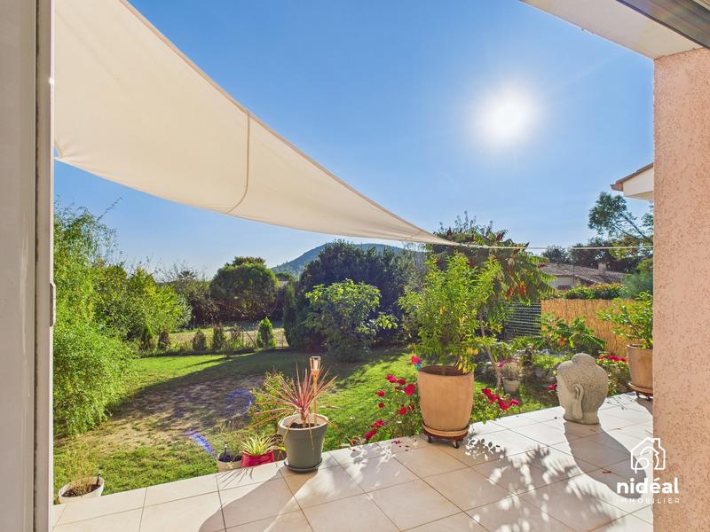 Villa - 150 m² - 4 pièces