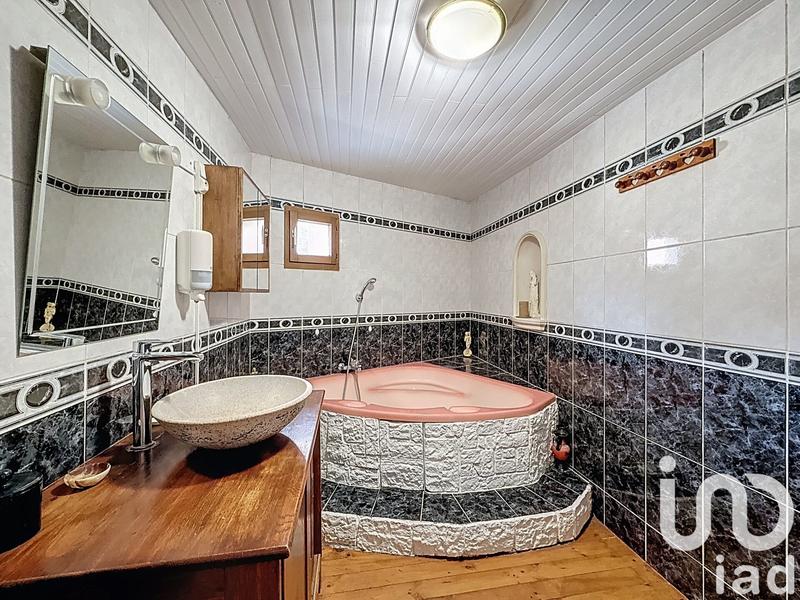 Maison de ville - 239 m² - 7 pièces