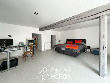 Maison - 196 m² - 7 pièces