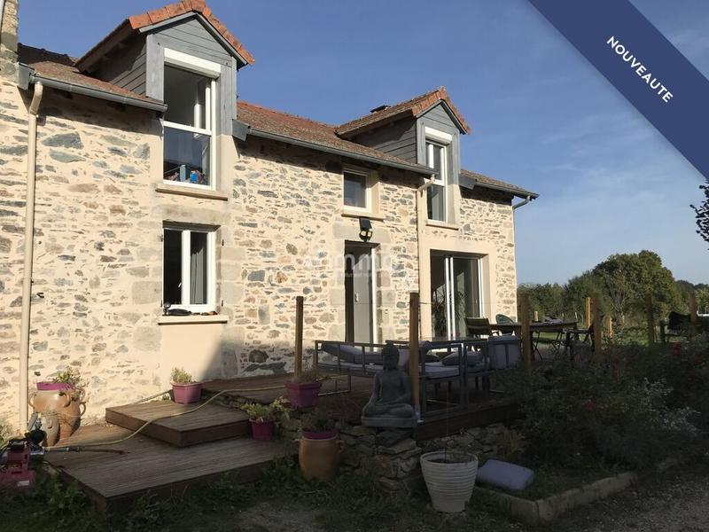 Ferme - 215 m² - 12 pièces