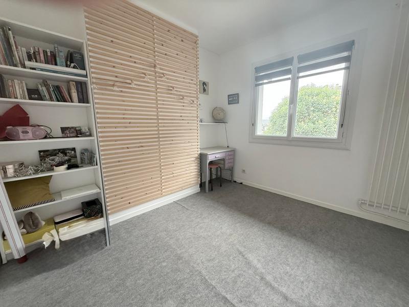 Appartement - 90 m² - 4 pièces