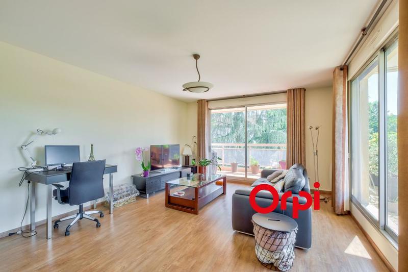 Appartement - 94 m² - 4 pièces