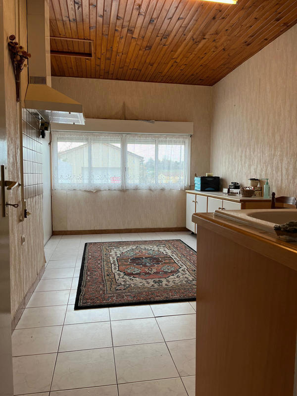 Maison - 94 m² - 5 pièces