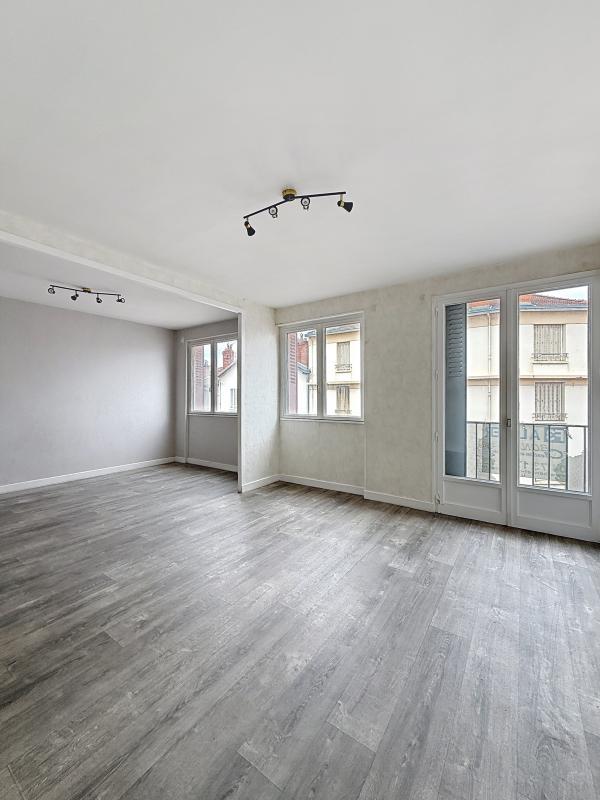 Appartement - 75 m² - 4 pièces