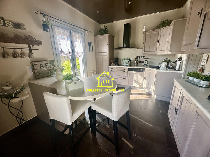 Maison traditionnelle - 105 m² - 4 pièces