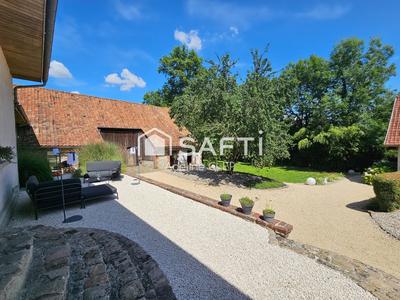 Maison - 175 m² - 6 pièces