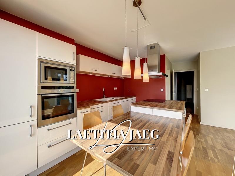 Appartement - 64 m² - 3 pièces