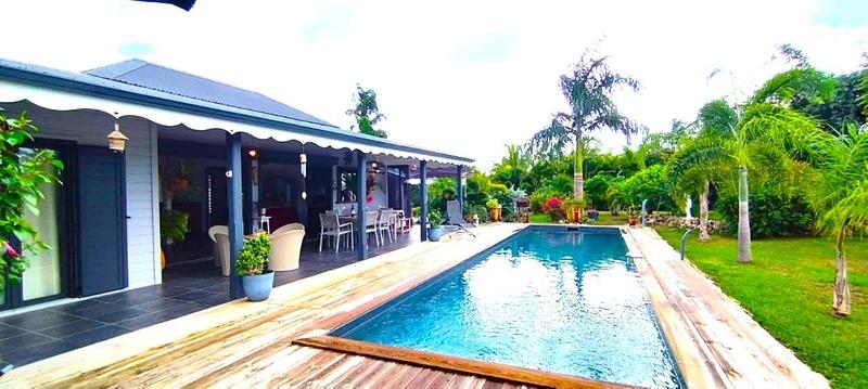 Maison de bois - 100 m² - 4 pièces