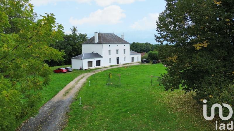 Maison - 286 m² - 10 pièces