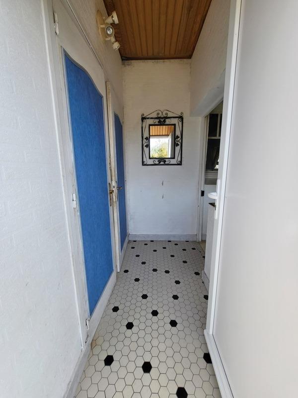 Maison - 92 m² - 9 pièces