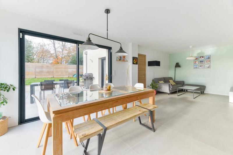 Maison - 127 m² - 6 pièces