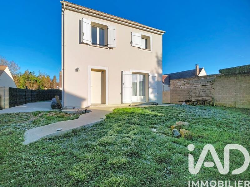 Maison - 80 m² - 5 pièces