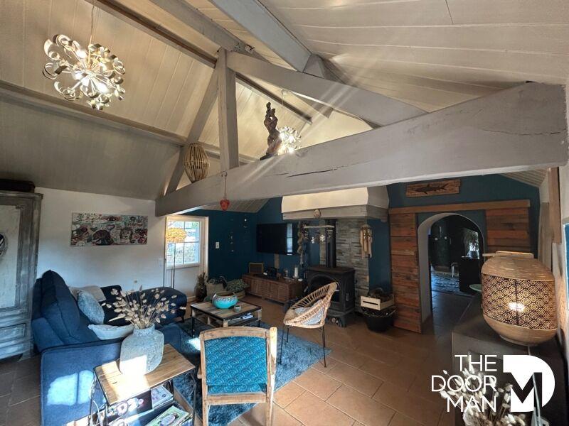 Chaumière - 123 m² - 6 pièces