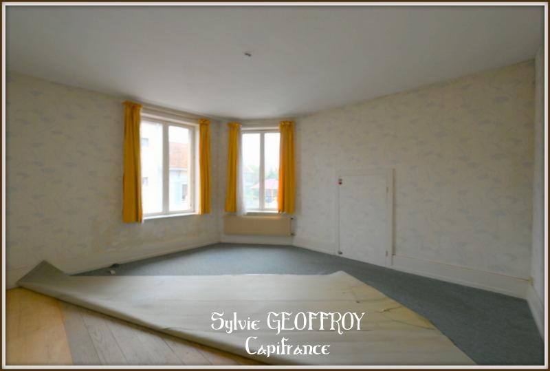 Maison - 85 m² - 5 pièces