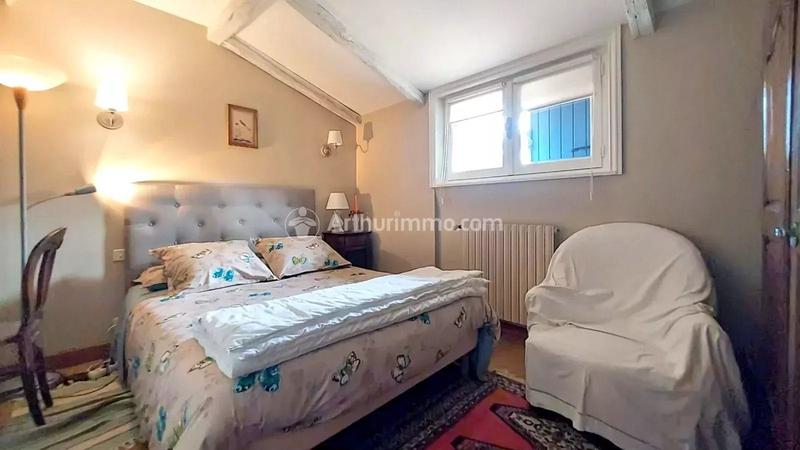 Maison - 174 m² - 8 pièces