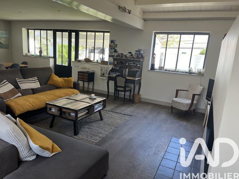 Maison - 170 m² - 8 pièces