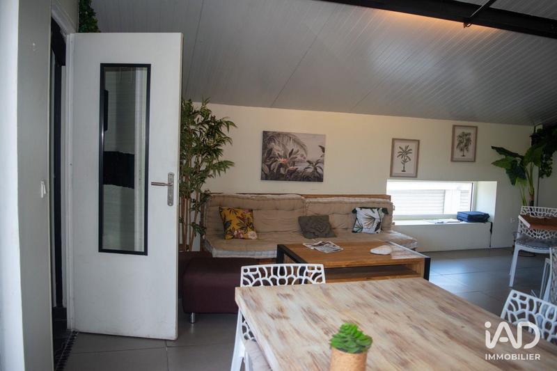 Local commercial - 115 m²