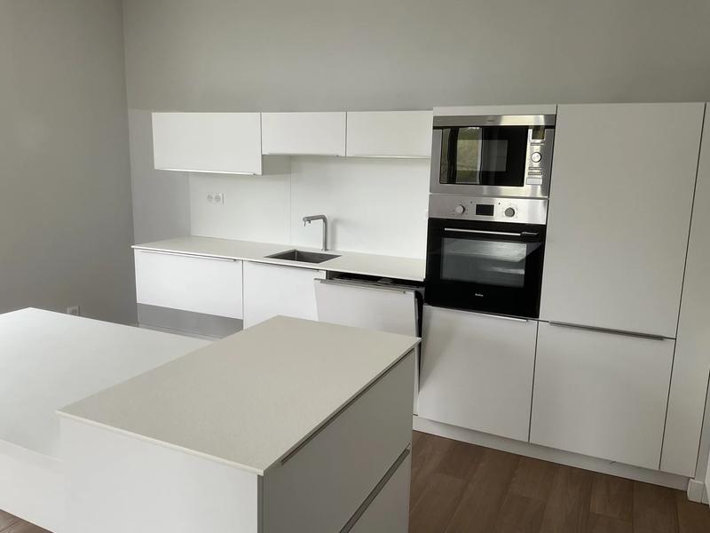 Appartement - 77 m² - 3 pièces