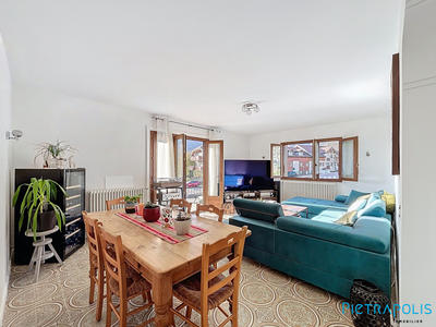 Appartement - 121 m² - 5 pièces