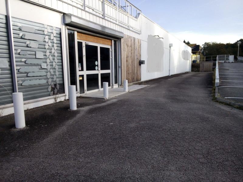 Local commercial - 900 m²