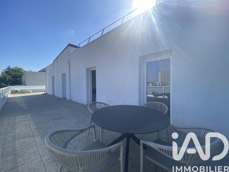 Appartement - 81 m² - 3 pièces