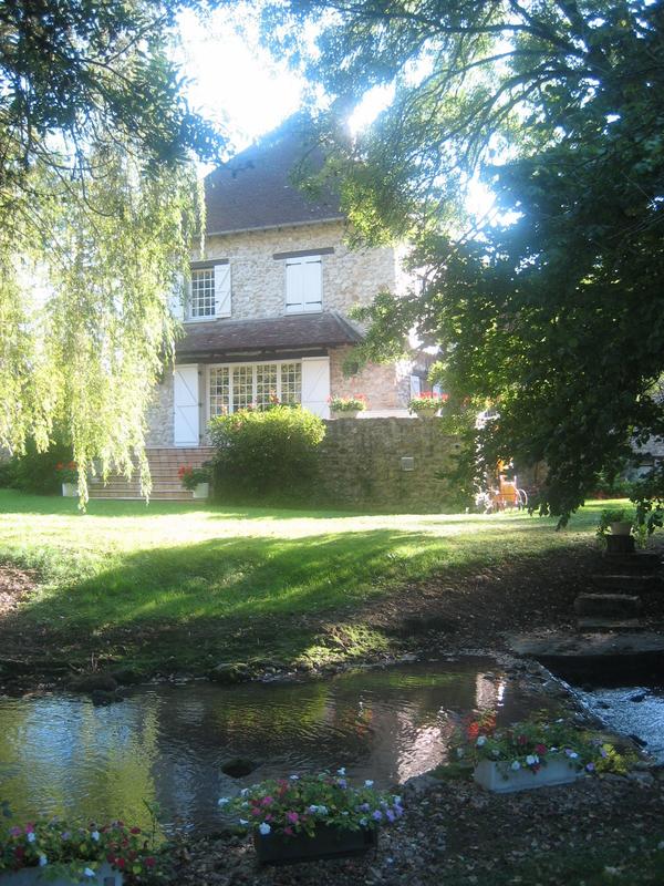 Villa - 275 m² - 9 pièces