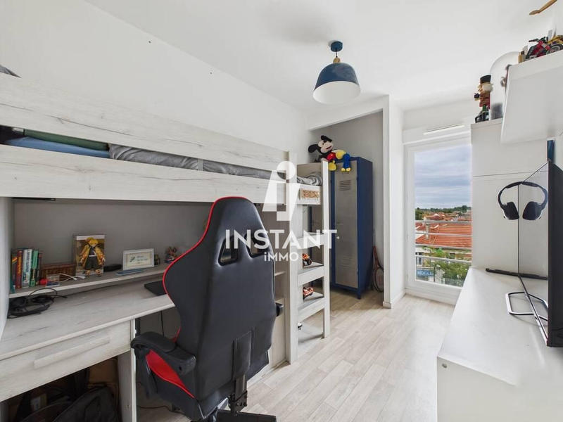 Duplex - 98 m² - 5 pièces