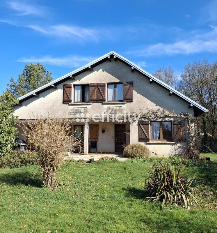 Maison - 138 m² - 6 pièces