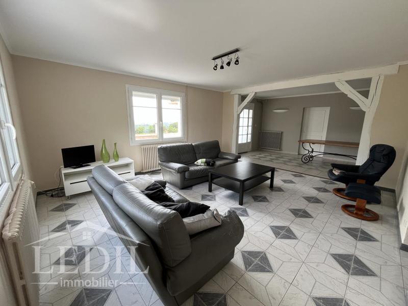 Maison de campagne - 211 m² - 5 pièces