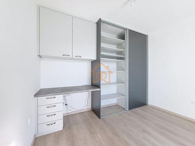 Appartement - 79 m² - 4 pièces