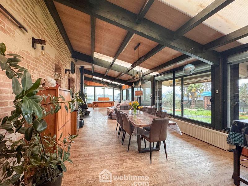 Maison de village - 377 m² - 7 pièces