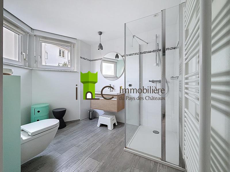 Appartement - 98 m² - 4 pièces