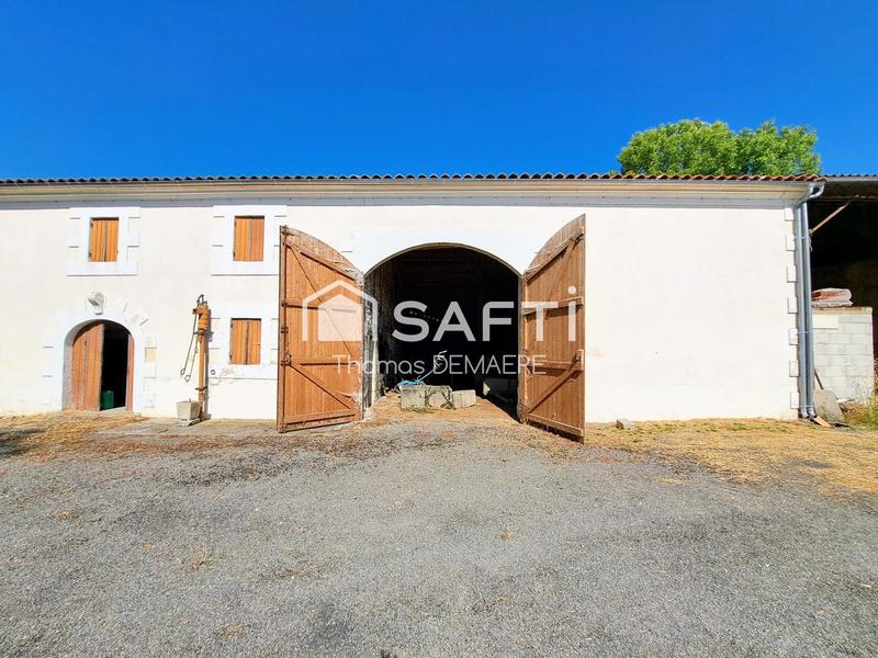 Maison - 214 m² - 8 pièces