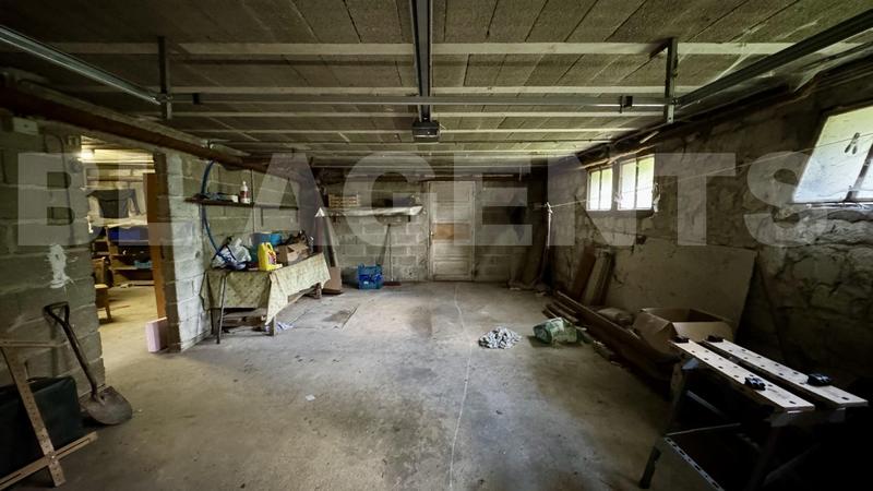 Maison - 120 m² - 9 pièces