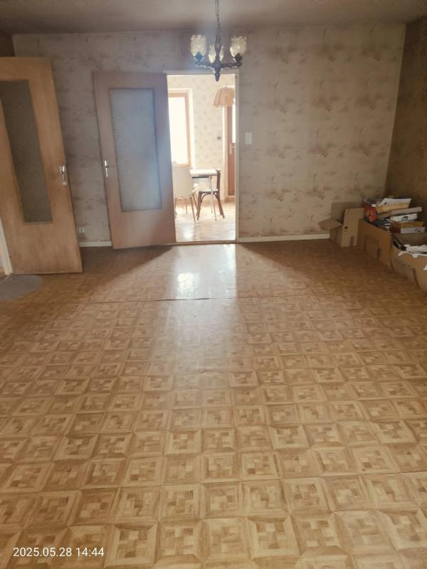 Maison - 500 m² - 9 pièces